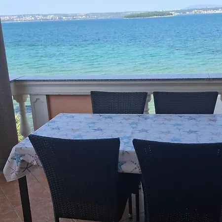 Family Friendly Seaside Tkon, Pasman - 24955 * تكون